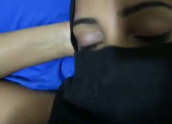 Filthy Arab Girl Wearing Hijab Gives Deepthroat Blowjob Pov