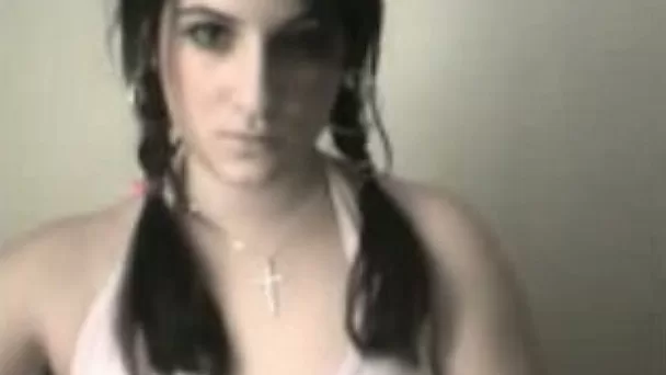 Bodacious brunette nanny teased me with her gorgeous tits