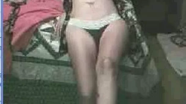 Old webcam video of one nasty MILF flaunting her curvy body