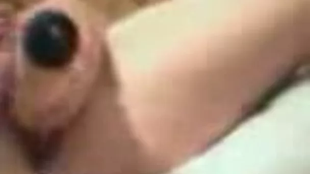 Masturbating techniques of my slutty blonde wife