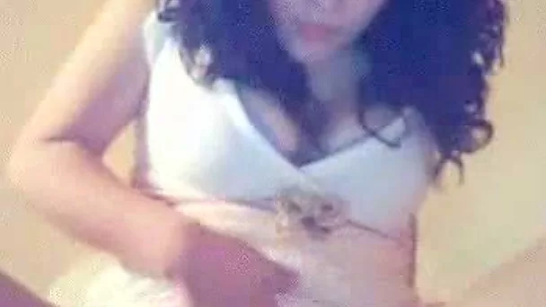 Webcam chat with super cute chubby curvy haired brunette teen