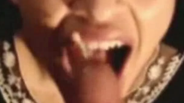 Mouthful of hot fresh cum for my amateur milfi babe
