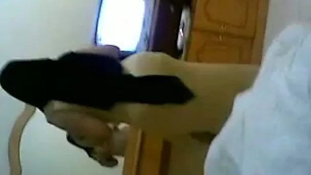 My scorching Arabian wife dances for me like a pro