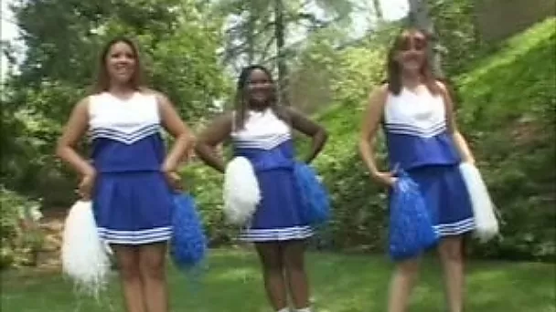 Cock crazed cheerleader gives her lover some nice deepthroat