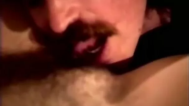 Super horny mature woman gets her juicy pussy eaten out