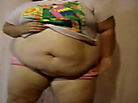Disgusting obese harlot tries to dance for me on webcam