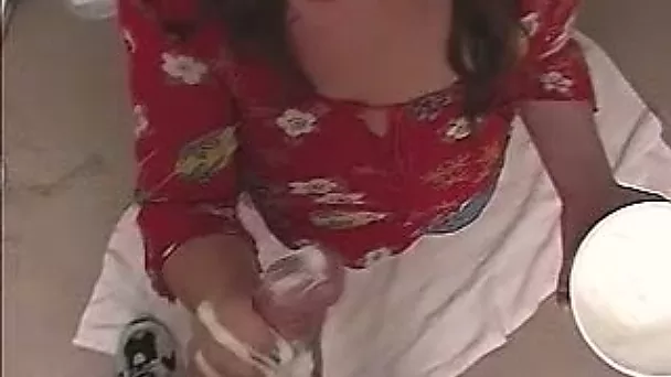 POV homemade video with a chubby white lady stroking dick