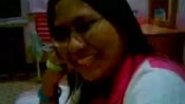 My Malay cute girlfriend in glasses still loves dick