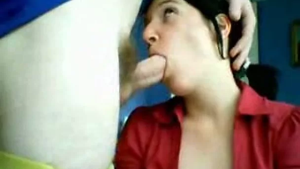 My beautiful brunette girlfriend wanted to blow my dick on webcam