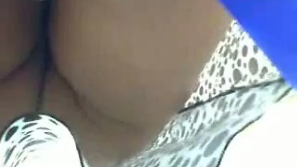 Nice booties of random ladies and chicks upskirt on the street