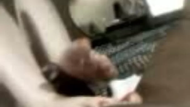 I give my black boyfriend a nice footjob when he films me