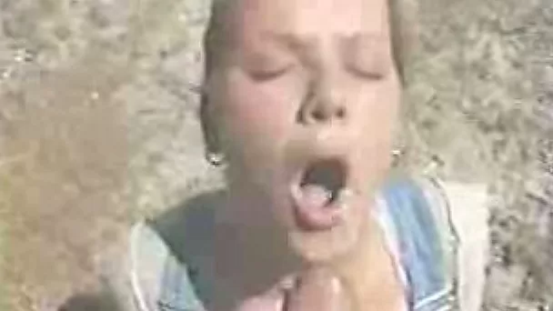 Gorgeous and slutty blondie wants cumshot on her face