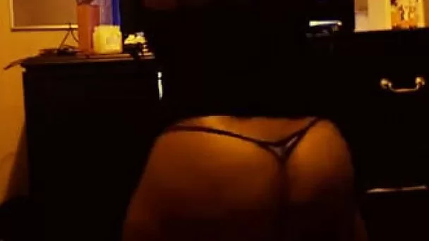 Twerking my big black booty in front of the camera