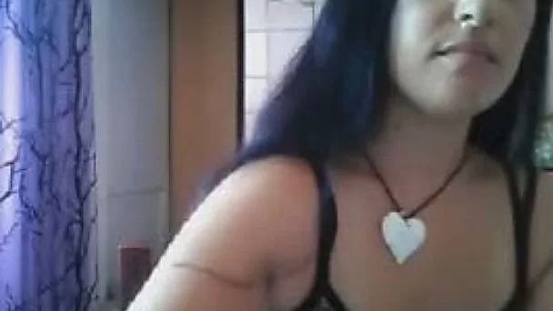 This brunette chick showed me her tits but I am not sure
