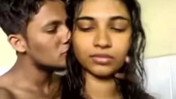 My unbelievably horny GF sucks my fully erect cock like a seasoned pro