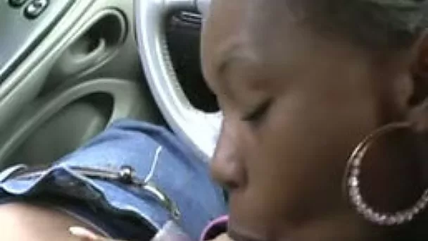 Cheap ebony hooker blows my black dick and rides it in car