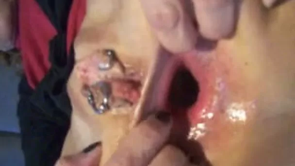 Mature white wife gapes her butt hole with a monster dildo