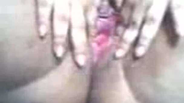 Brazilian BBW milf poked her dirty pussy with a dildo