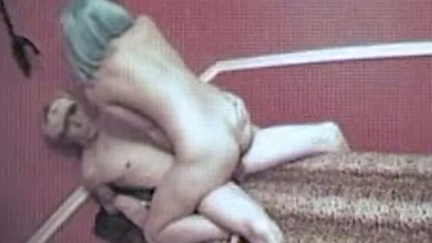 Amazingly beautiful white tramp blows and rides her customer