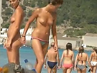 My voyeur adventures on the beach full of horny nude girls