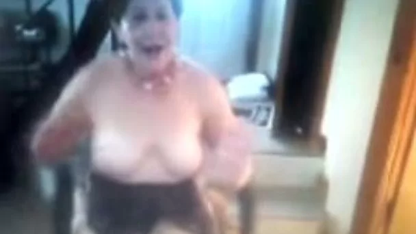 I am an old woman and I just love stripping on webcam