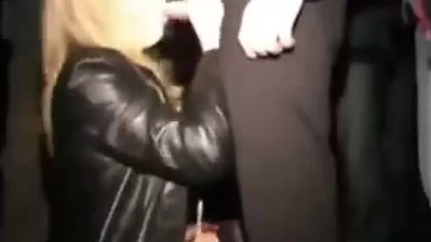 Blonde whore sucks a few wangs outdoors in homemade video