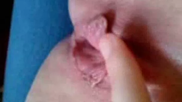 Do you want to see a fresh clean pussy blooming on cam