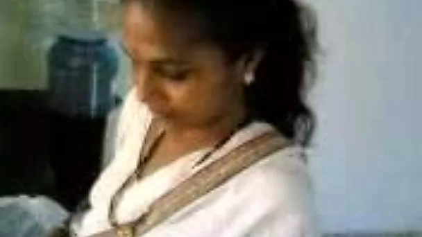 Hot Indian milf wife in traditional dress looks so seductive