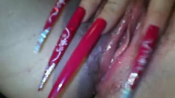 My sex-starved GF has fingernails the size of Freddy Krueger's daggers