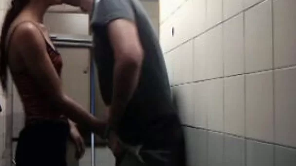 My flirty girlfriend knows how to give a perfect blowjob