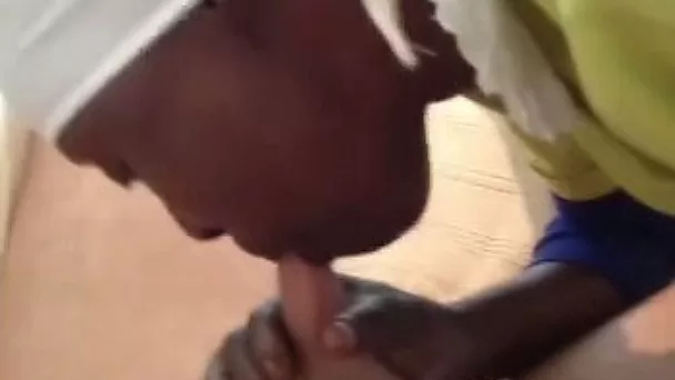 Bodacious ebony maid knows how to give a great blowjob