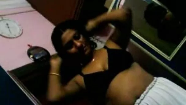 Chubby Indian cutie is ready to go on her knees to give head
