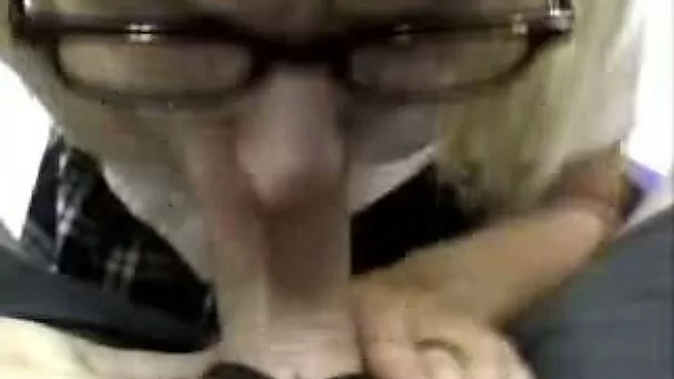 Blonde nerdy slut asked for a cumshot on her face and glasses