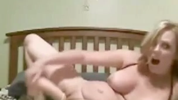 Serbian blonde milf strumpet on webcam stuffing dildo in her snapper