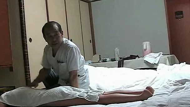 It is a pure pleasure to massage a nice teen chick