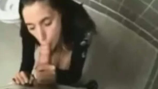 Having awesome sex with my sluttish teen girlfriend in the public restroom