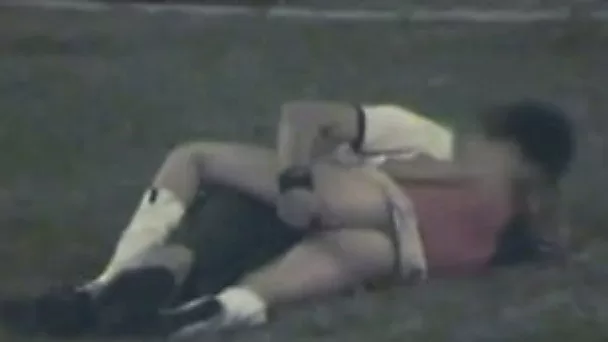 Kinky amateur teen couple in the park caught having sex