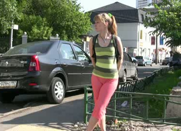Sweetheart in pink pants stood in public and made herself wet