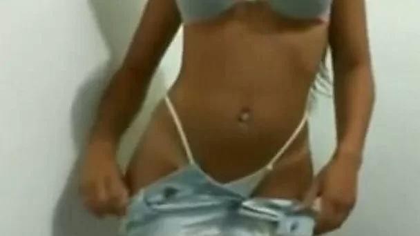 Awesome homemade solo with me demonstrating my perfect body