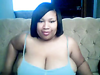 BBW cam-whore just can't get enough of her cucumber