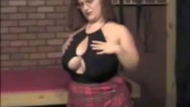 Big bottomed slut with sweet melons is looking super hot in her plaid skirt