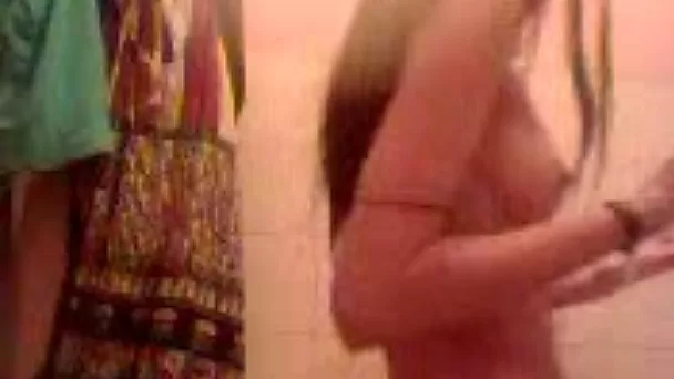 I could watch my slim girlfriend shower all day long