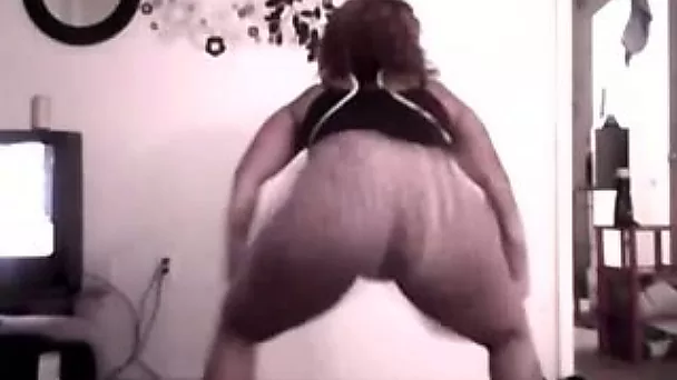 Donkalicious ebony seductress is really great at twerking