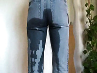 Kinky girlfriend on mine pisses in her jeans - Awkward!