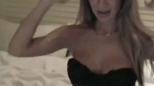 Gorgeous trophy milfie wife of some rich guy on the webcam