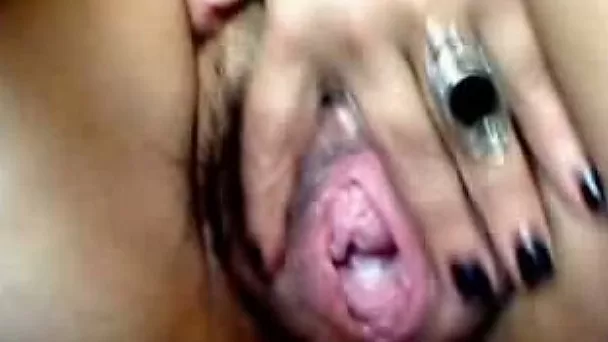 Close up video of my lusty mature bitch rubbing her hairy gaping muff