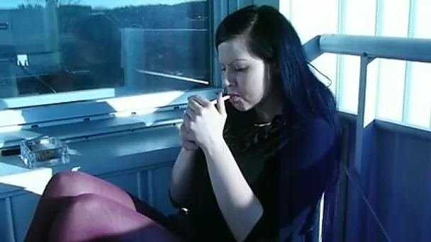 Horny Swedish hooker knows how to smoke in a sexy way