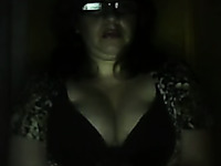 Exposing my big natural tits for the web camera and kneading them