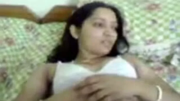 My raunchy Indian girlfriend loves showing off her naked body