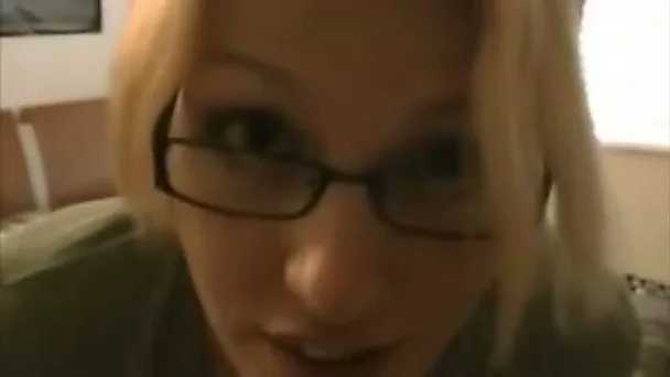 Four eyed blonde tranny is a huge fan of reverse cowgirl position